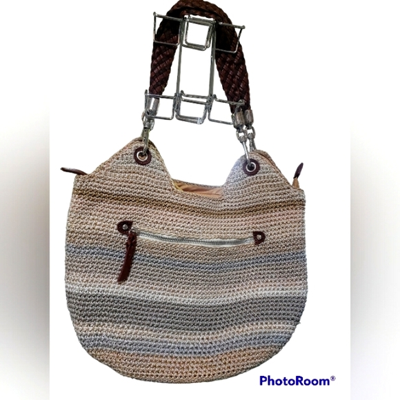 THE SAK KNITTED SHOULDER BAG. - Picture 1 of 7